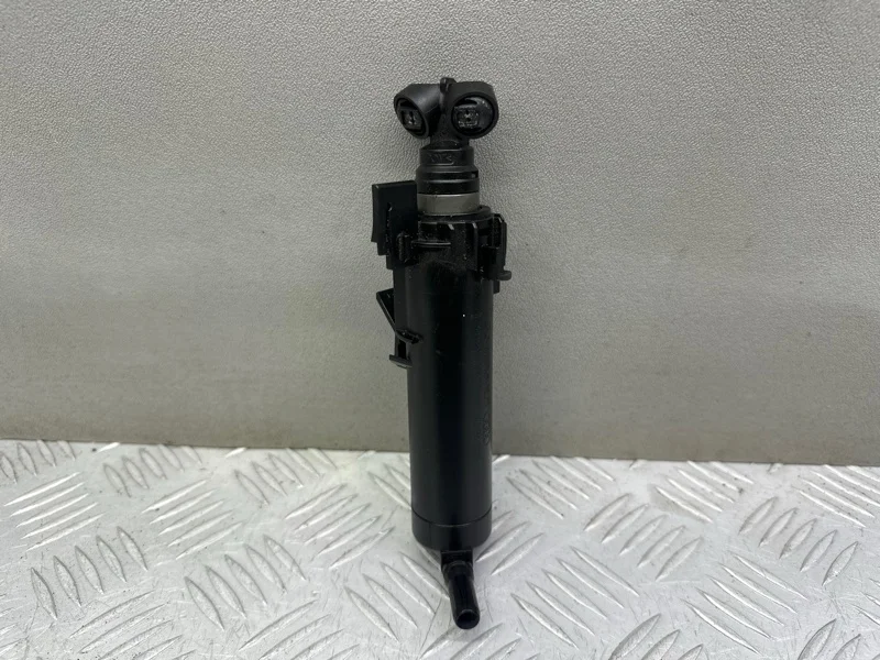 Форсунка омывателя фар Audi A4 B8 Allroad