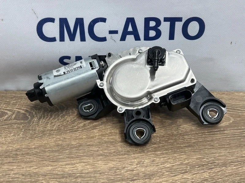 Моторчик стеклоочистителя Volkswagen Touareg 2012 7P6955711 NF CGR, задний