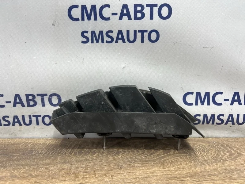 Кронштейн бампера Mercedes-Benz E-Class 2012 A2128800203 W212 271.860, правый