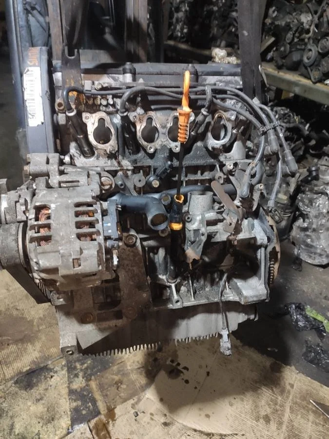 Двигатель BSE Volkswagen Golf 5 1.6 Бензин