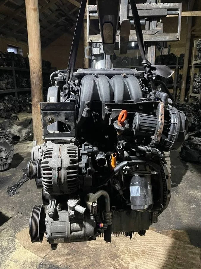 Двигатель BSE Volkswagen Golf 5 1.6 Бензин