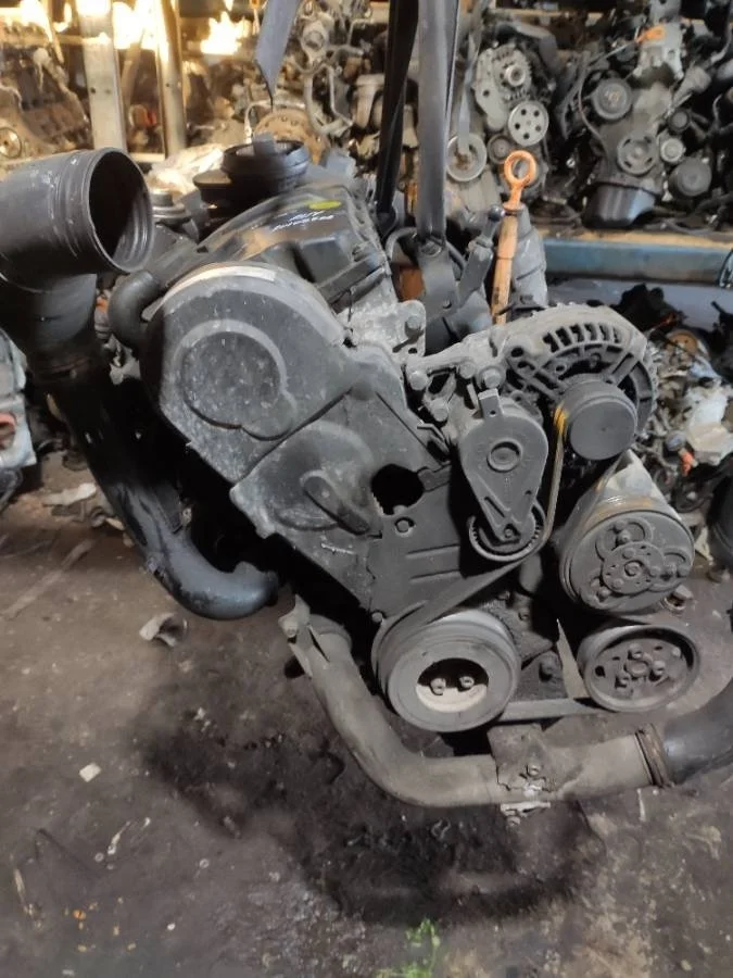 Двигатель AUY Volkswagen Sharan 1 0.0 0