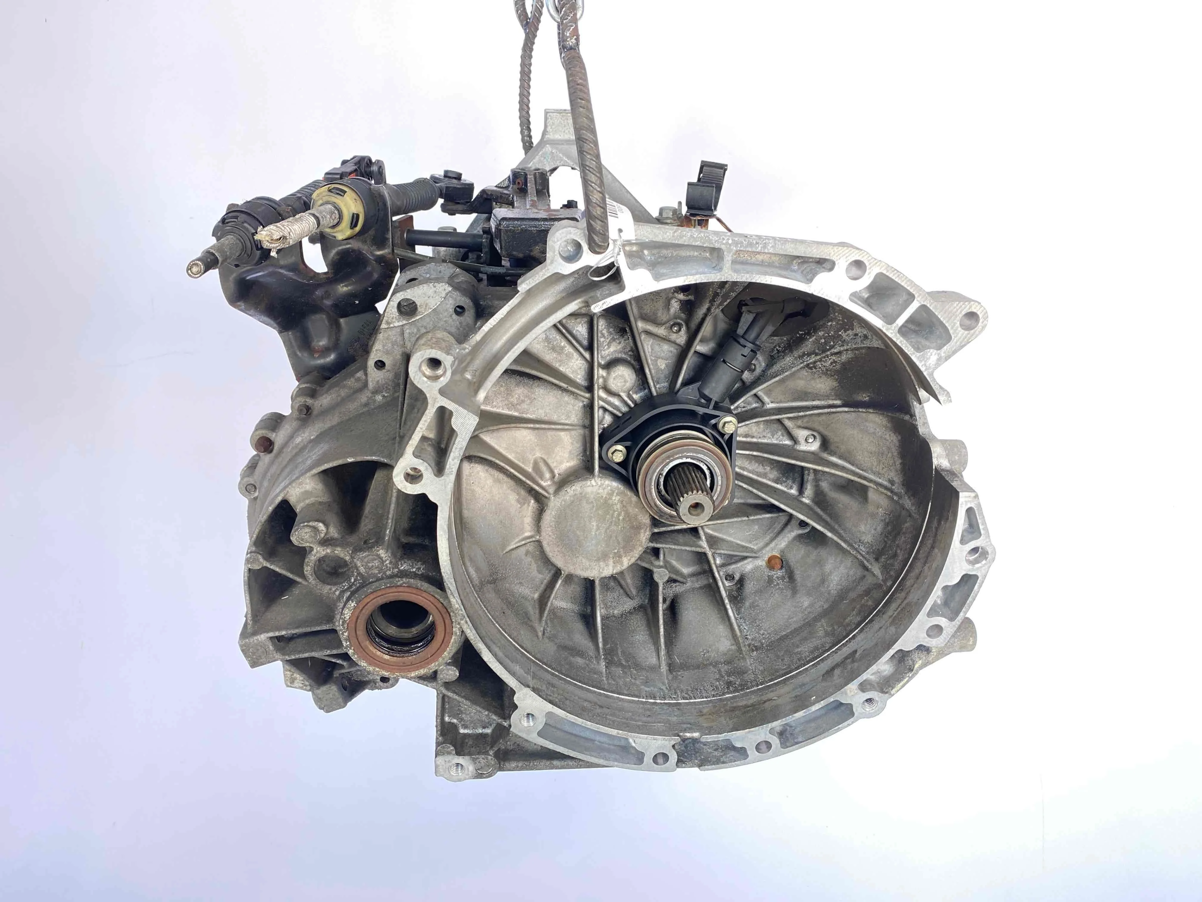 КПП механическая (МКПП) 5-ступенчатая 6M5R7002VC Ford C-max 1 2.0 Бензин