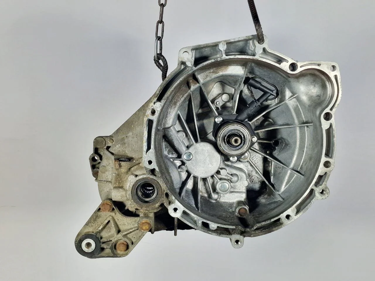 КПП механическая (МКПП) 5-ступенчатая 3M5R7002NF Ford C-max 2 1.6 Бензин