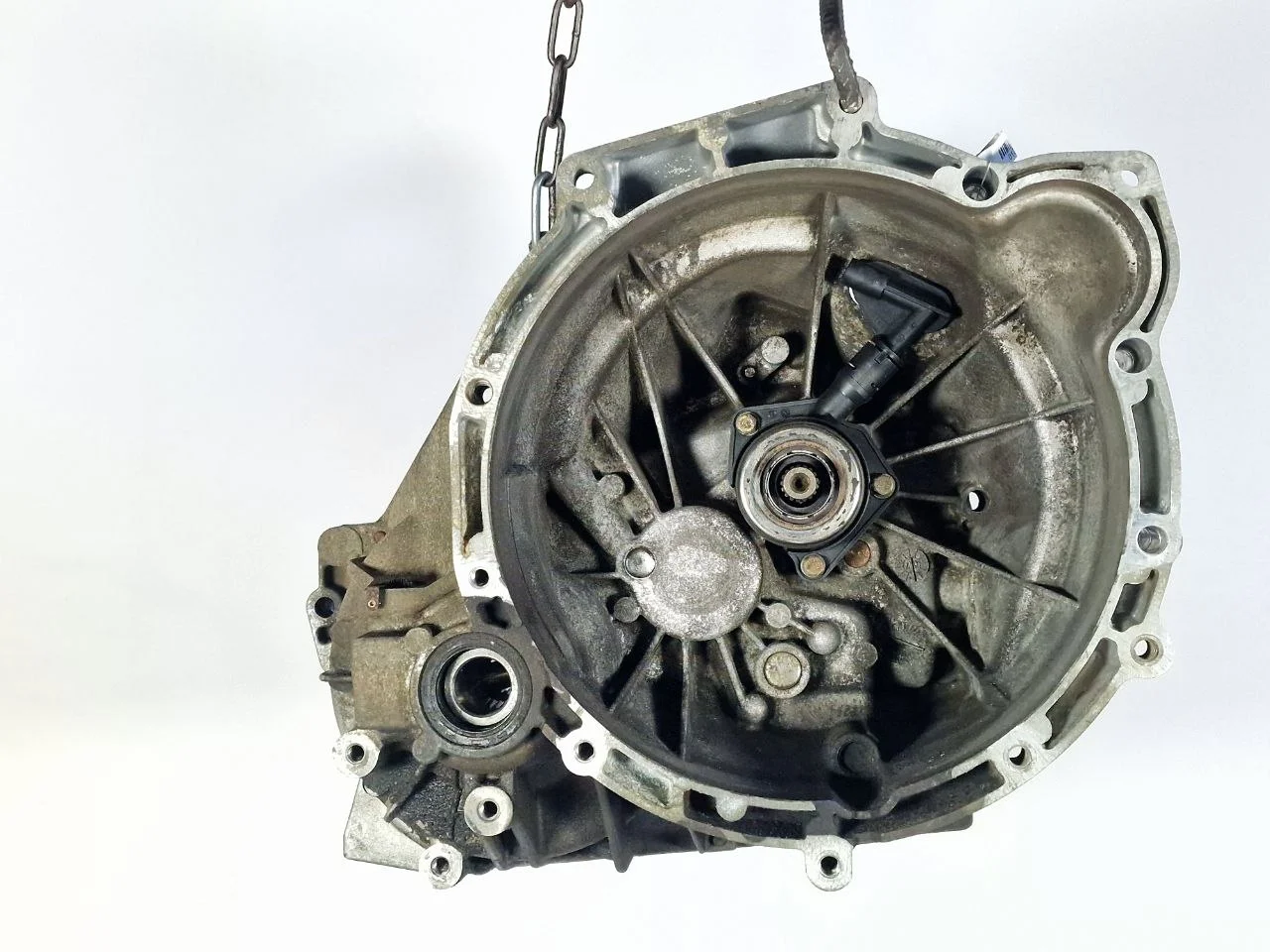 КПП механическая (МКПП) 5-ступенчатая 3M5R7002NE Ford Focus 2 1.6 Бензин