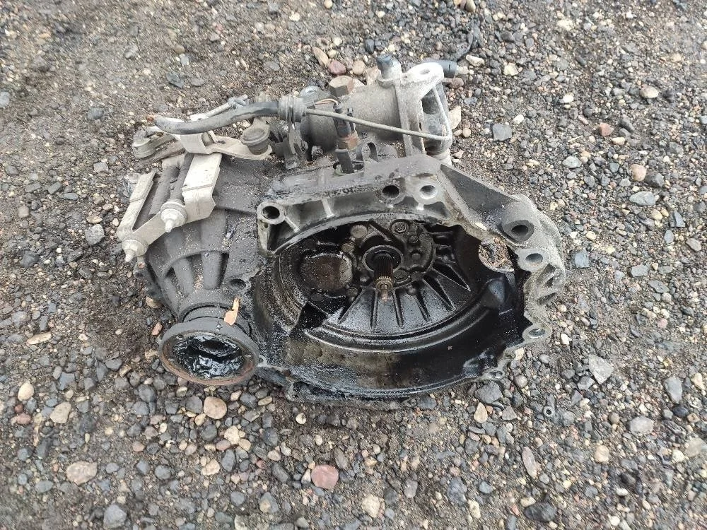 КПП (Коробка передач механическая) DUU Volkswagen Golf 4 1.6 Бензин