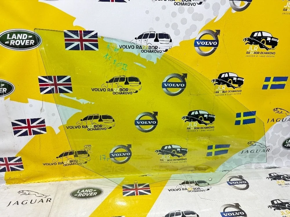 Стекло передней пассажирское  Volvo XC90 2015-н.в. XC90 II рестайлинг (2019—2025)  2019