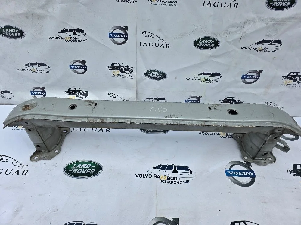 Усилитель переднего бампера LR Freelander 2 L359 Freelander II (2006—2010)