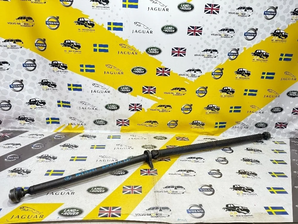 Карданный  вал Volvo XC70 V70 2003-2007 год XC70 I рестайлинг (2004—2007)