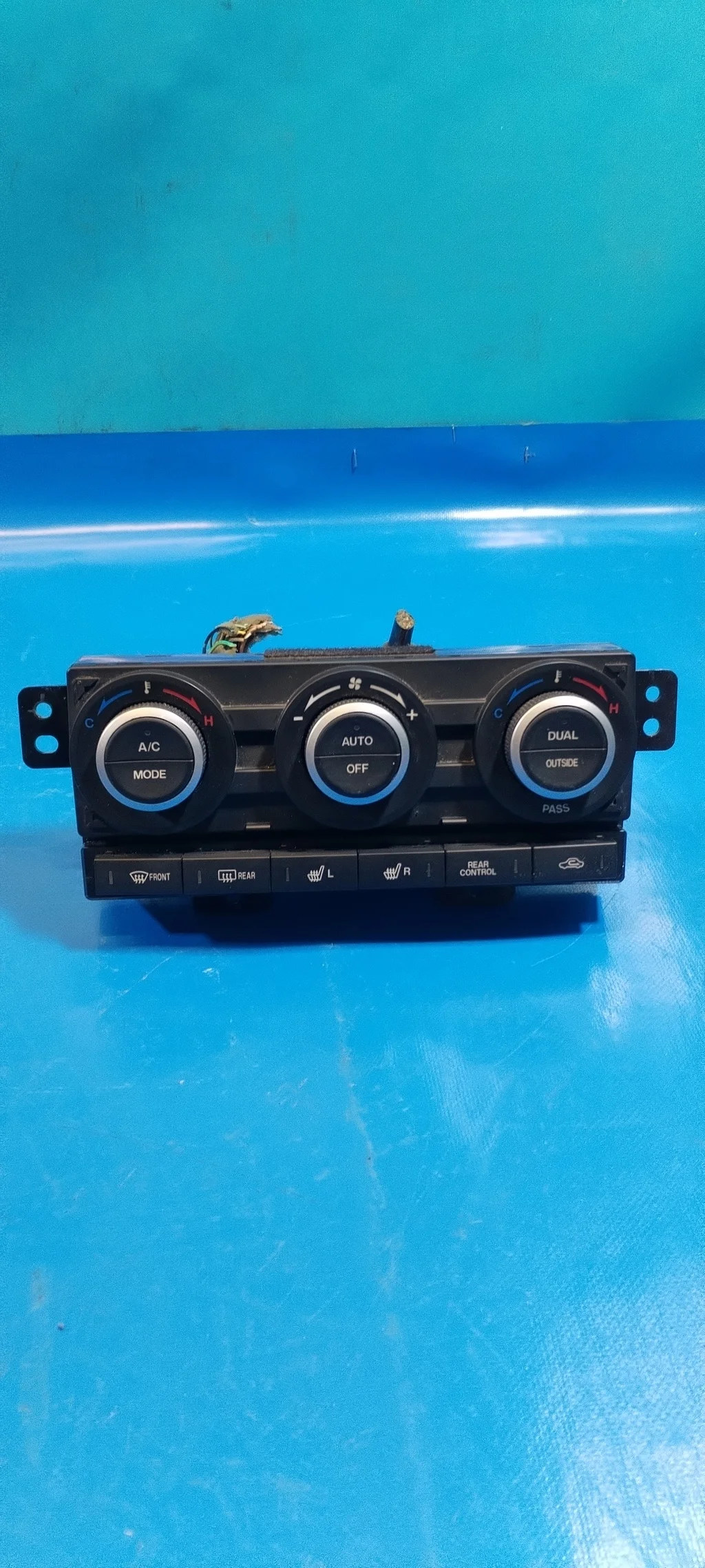 Блок управления кондиционером и климатом Mazda CX