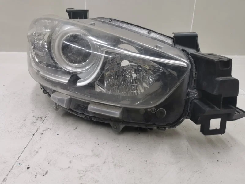 Фара правая Mazda CX-5 1