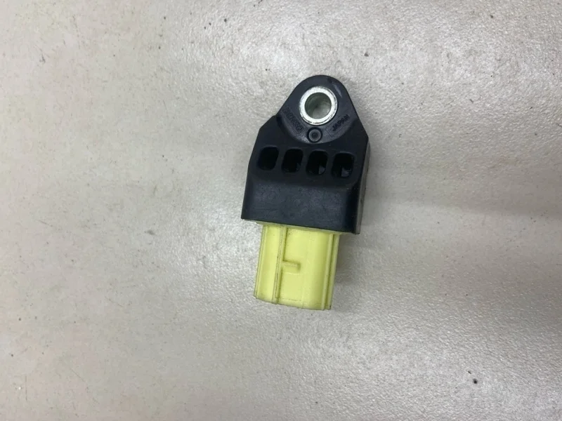 Датчик AIR BAG Toyota Rav4 XA30 3ZRFAE 2.0 БЕНЗИН