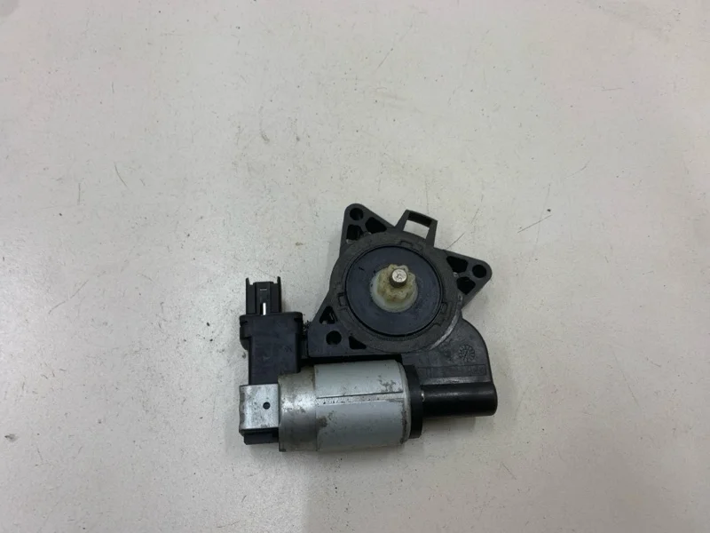 Моторчик стеклоподъемника задний правый Mazda CX-7