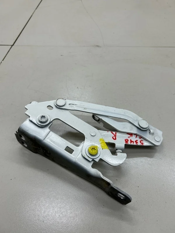 Петля капота правая Mercedes-Benz GLK-class X204