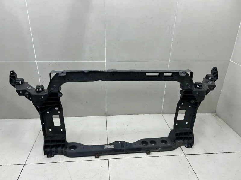 Панель передняя (Телевизор) Hyundai Tucson 3 TL