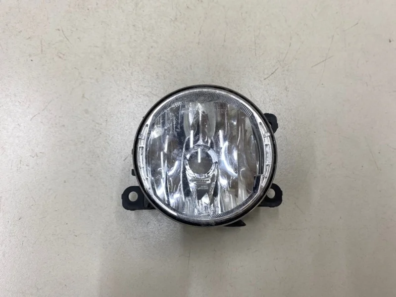 Фара противотуманная Renault Logan 2