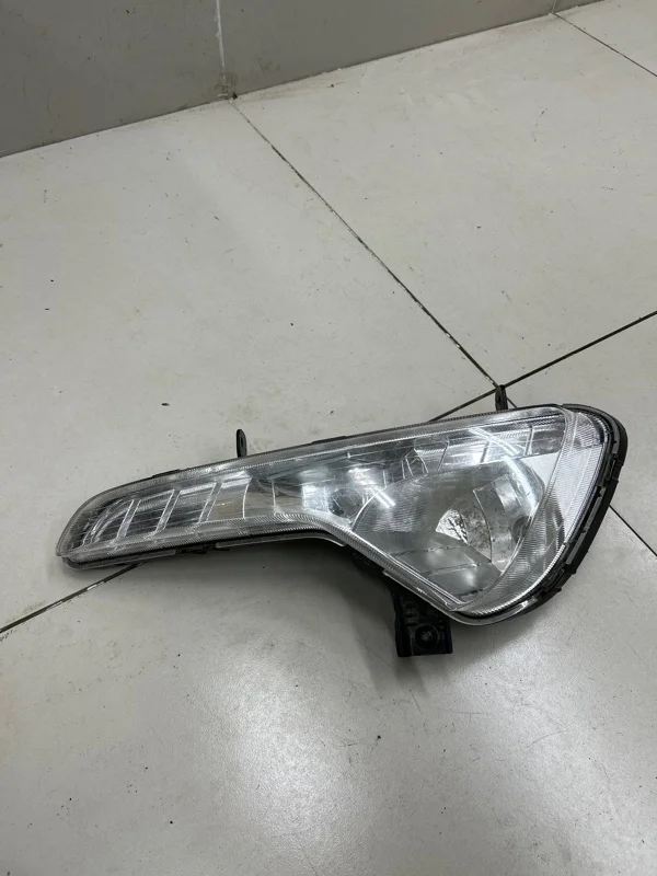 Фара противотуманная левая Kia Sportage 3 SL