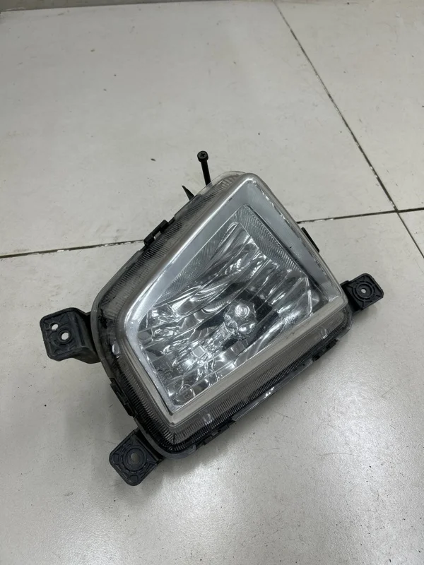 Фара противотуманная левая Hyundai Creta 1