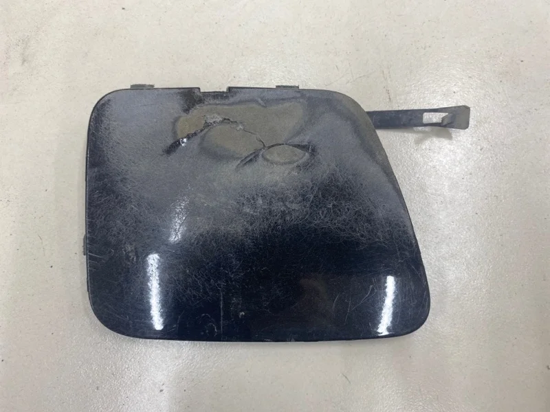 Заглушка буксировочного крюка передняя Renault