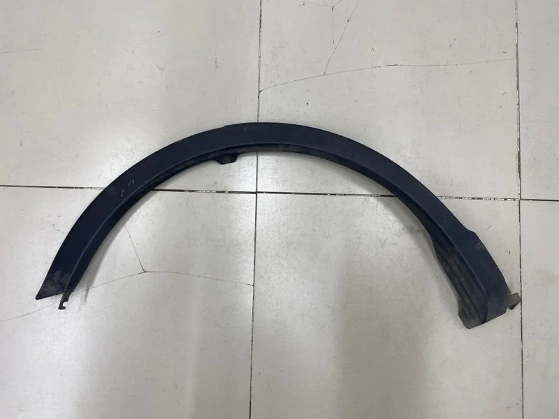 Накладка на крыло задняя правая Toyota RAV4 CA40