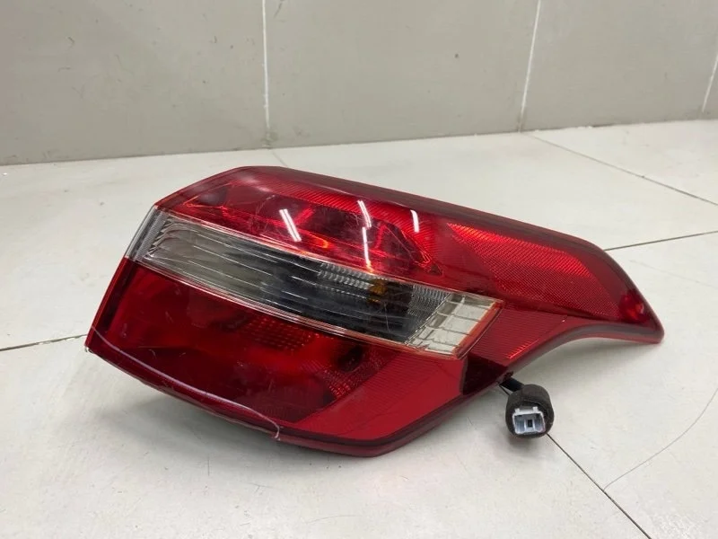 Фонарь наружный задний правый Hyundai Creta 1