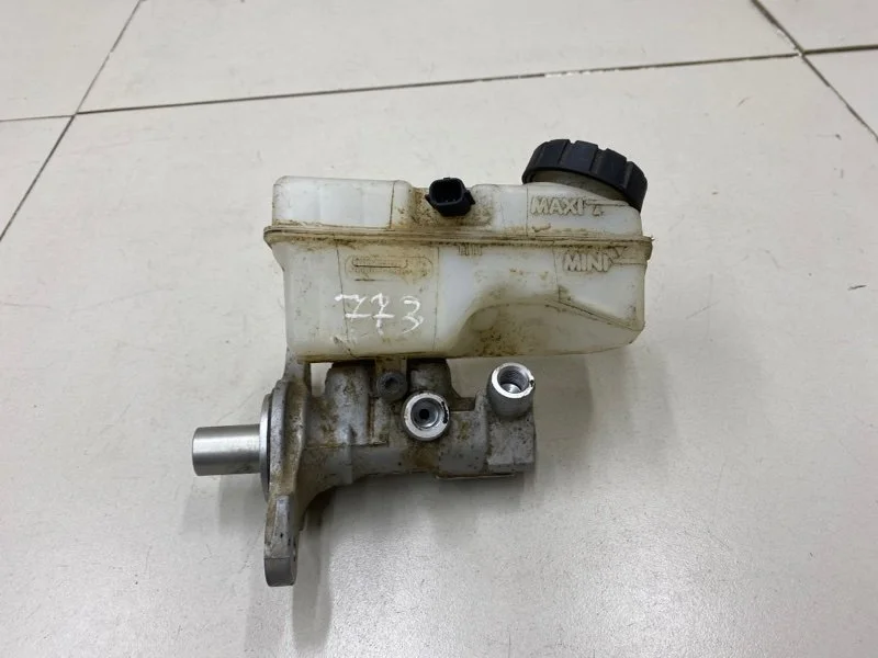 Цилиндр тормозной главный Renault Logan 2 СЕДАН