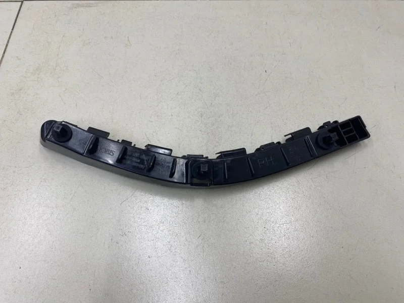 Кронштейн бампера задний правый Kia Sportage 3 SL