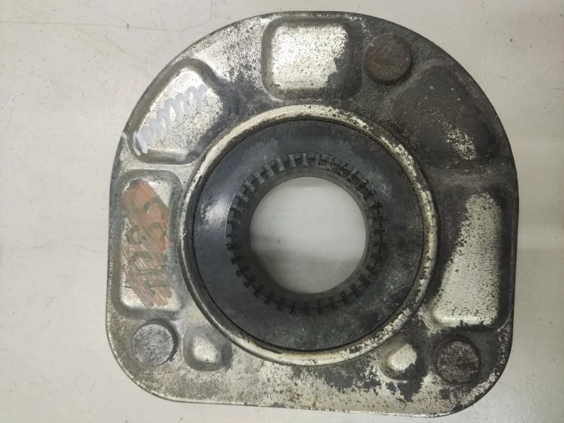 Опора амортизатора передняя Volvo S80