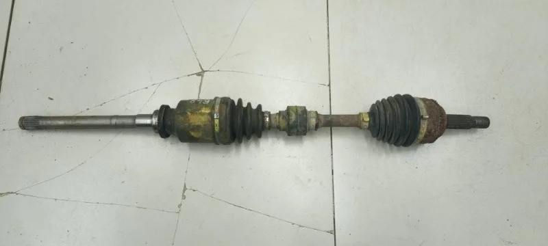 Полуось (привод) передний левый Mitsubishi