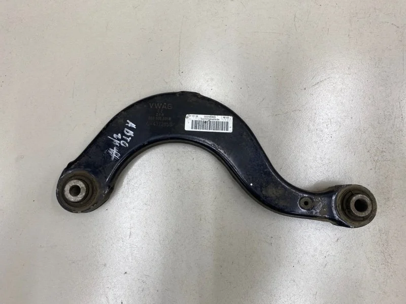 Рычаг подвески верхний задний Volkswagen Passat B7