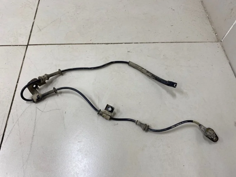 Датчик ABS передний левый Hyundai Solaris 1 RB