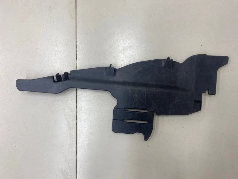 Воздуховод радиатора левый Toyota RAV4 XA30