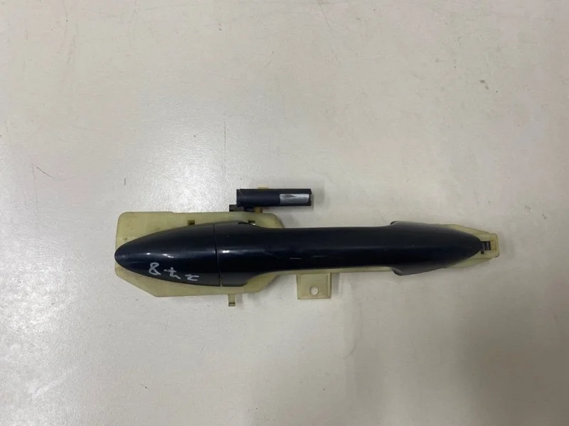 Ручка двери наружная передняя правая Hyundai