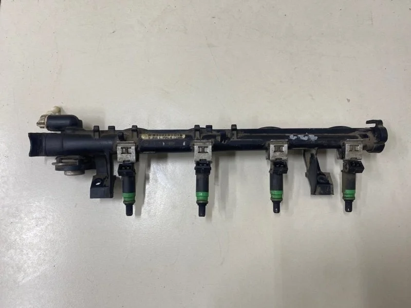 Рейка топливная (рампа) Ford Focus 2 СЕДАН ASDA