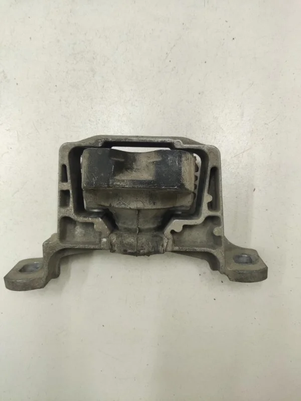 Опора двигателя Ford Focus 2 СЕДАН ASDA 1.4 БЕНЗИН