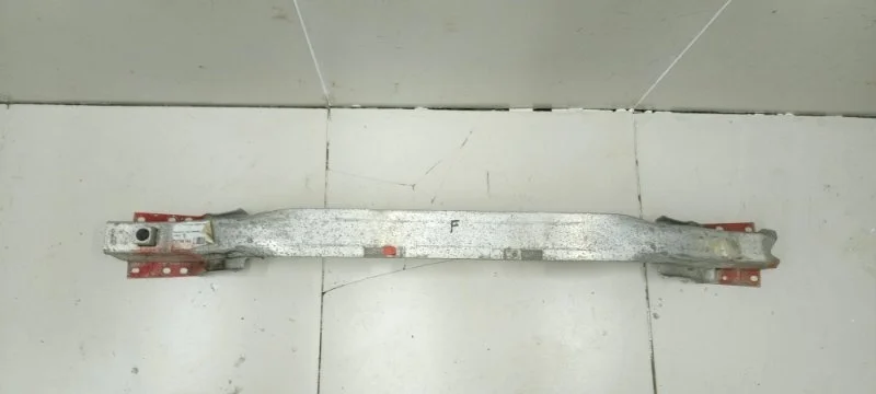 Усилитель бампера задний Opel Astra H