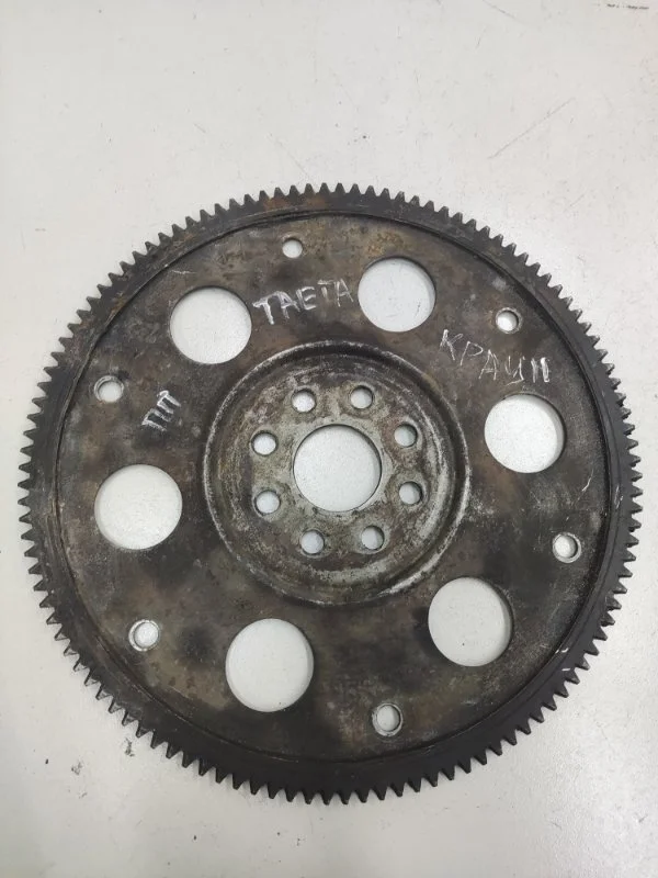 Маховик Toyota Crown GS141 1GFE