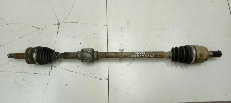 Полуось (привод) передний правый Hyundai Solaris 1