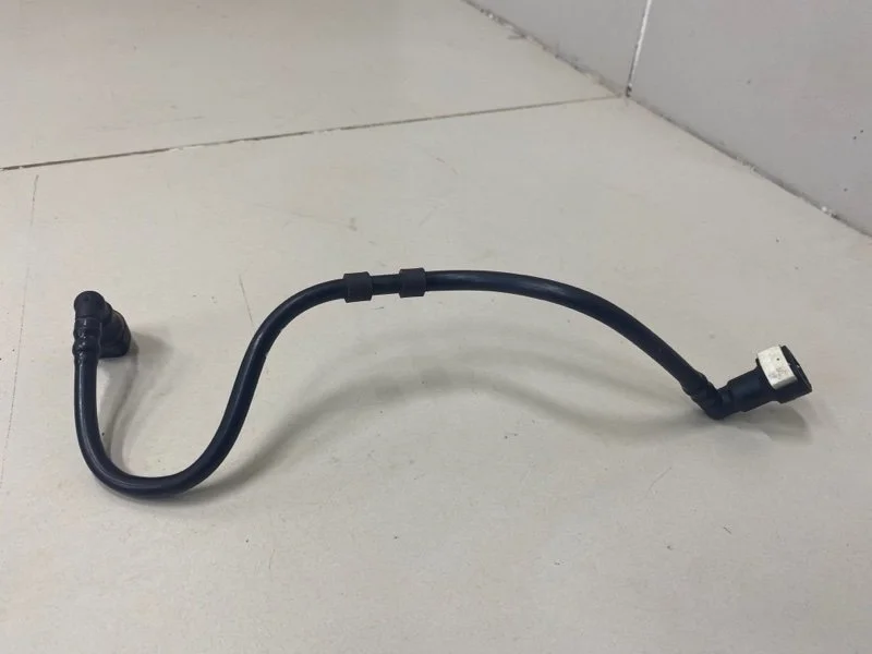 Трубка топливная Ford Focus 2 СЕДАН HXDB 1.6