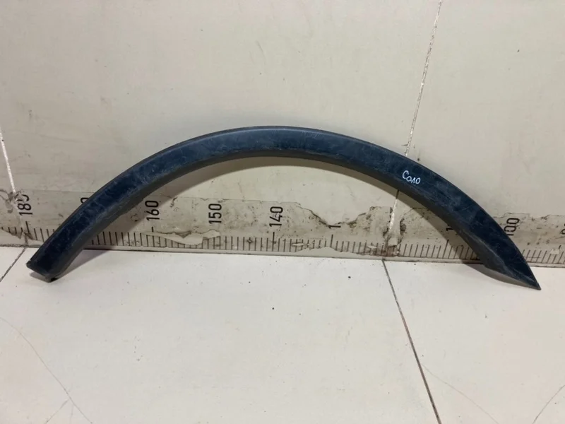 Накладка на крыло задняя левая Mitsubishi