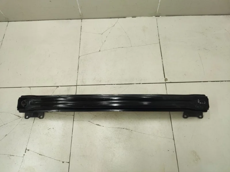 Усилитель бампера задний Skoda Yeti