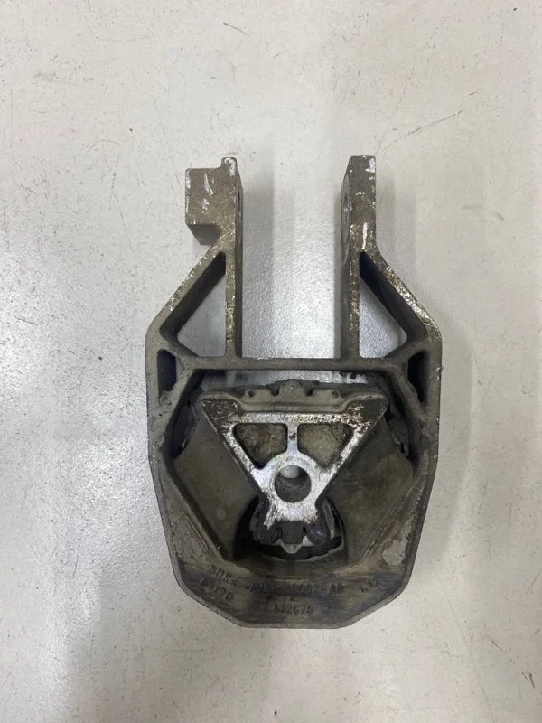 Опора КПП задняя Ford Focus 2 СЕДАН ASDA 1.4