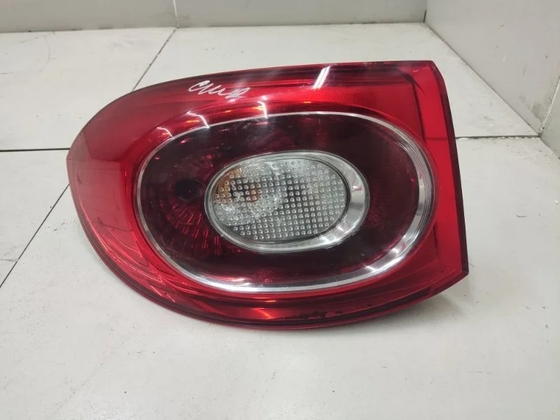 Фонарь наружный задний левый Volkswagen Tiguan 1