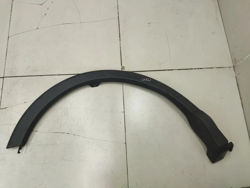 Накладка на крыло задняя правая Toyota RAV4 CA40