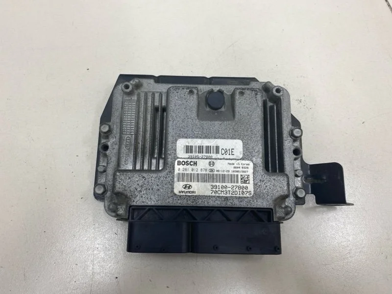 Блок управления двигателем Hyundai Santa Fe 2 CM