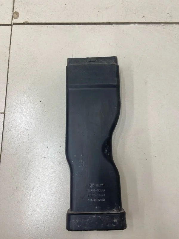 Воздухозаборник наружный Kia Rio 3