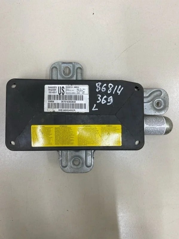 Подушка безопасности в дверь передняя левая BMW