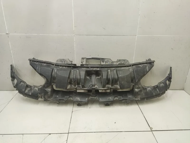 Усилитель бампера верхний передний Renault Fluence