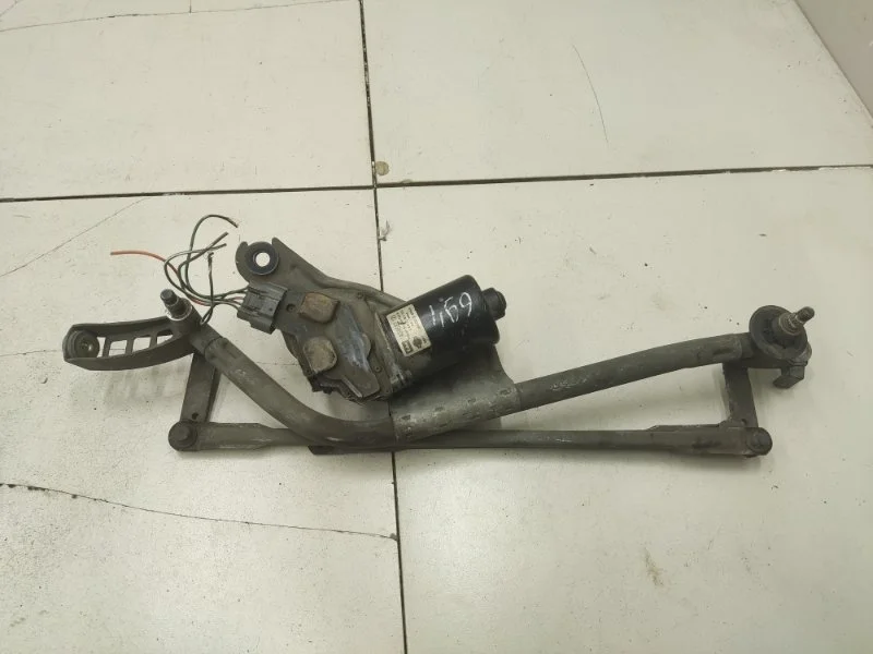 Трапеция стеклоочистителей Nissan Almera 2 N16