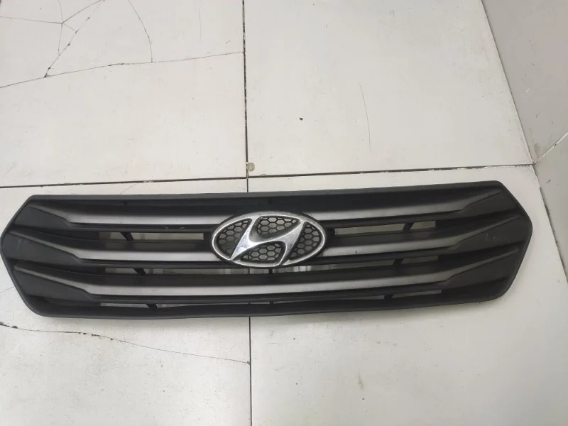 Решетка радиатора Hyundai Creta 1